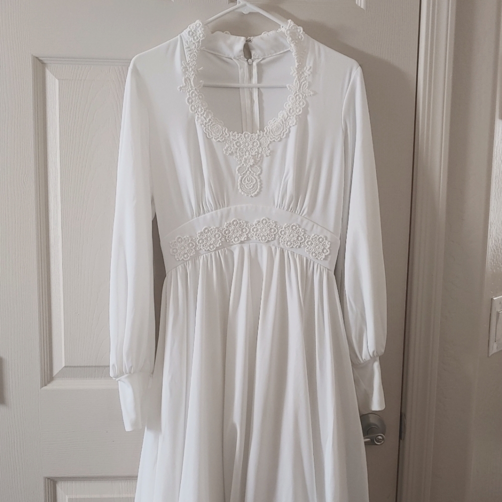 1970s/1980s Vintage Wedding Dress